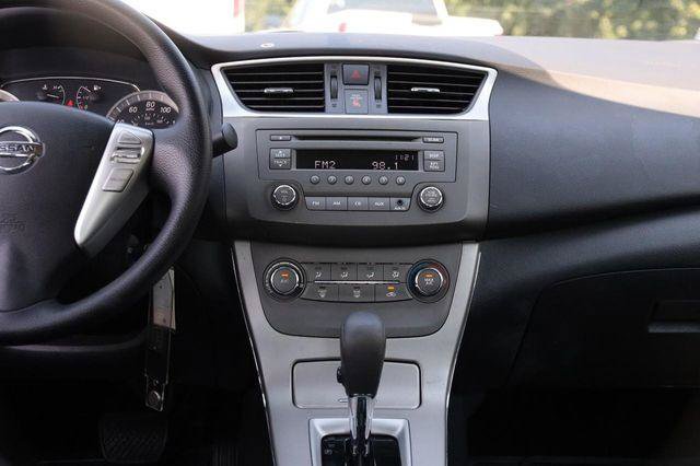 Used 2014 Nissan Sentra SV FWD image 22