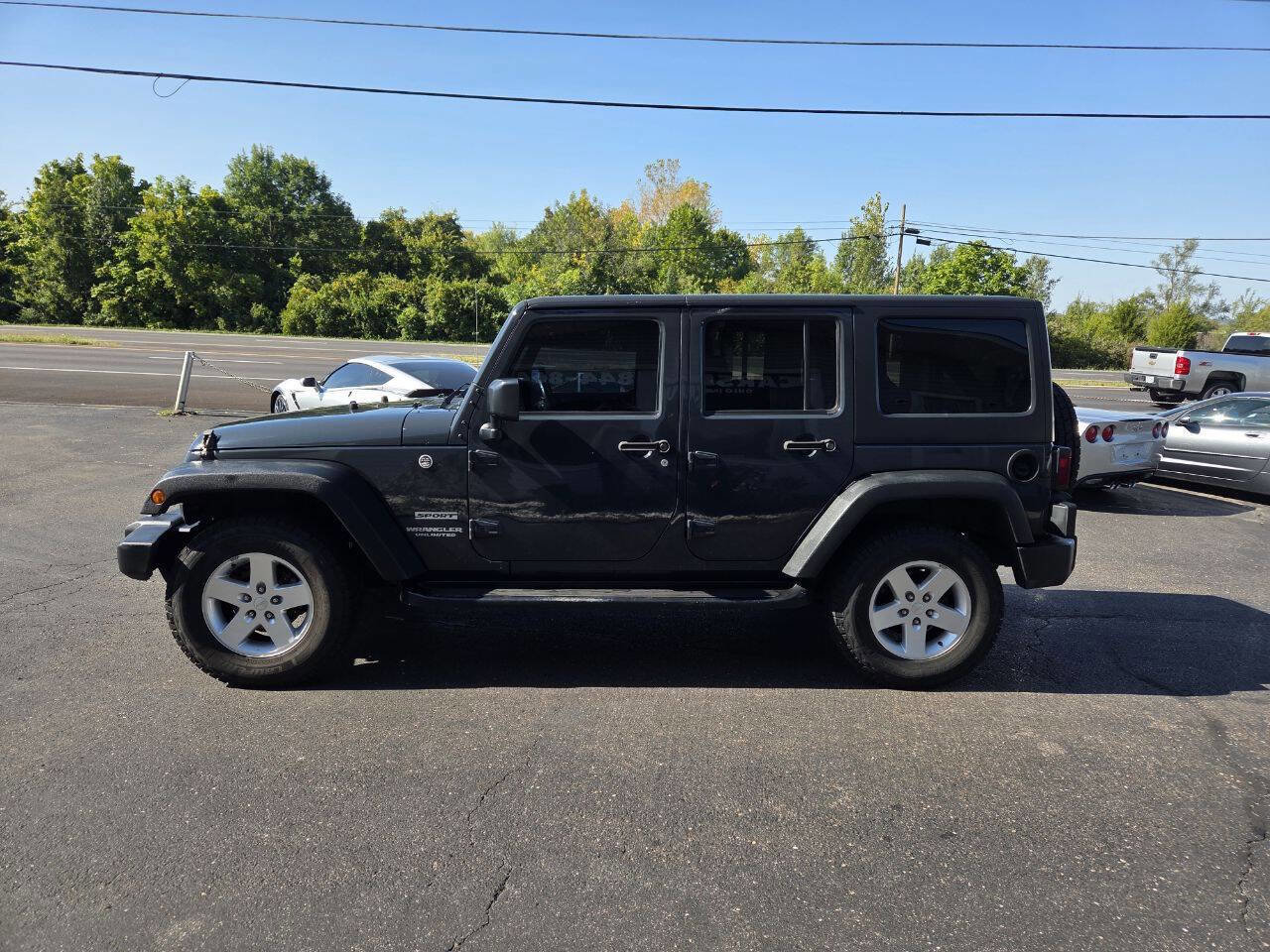 Used 2017 Jeep Wrangler Unlimited Sport w/ Quick Order Package 24S image 4