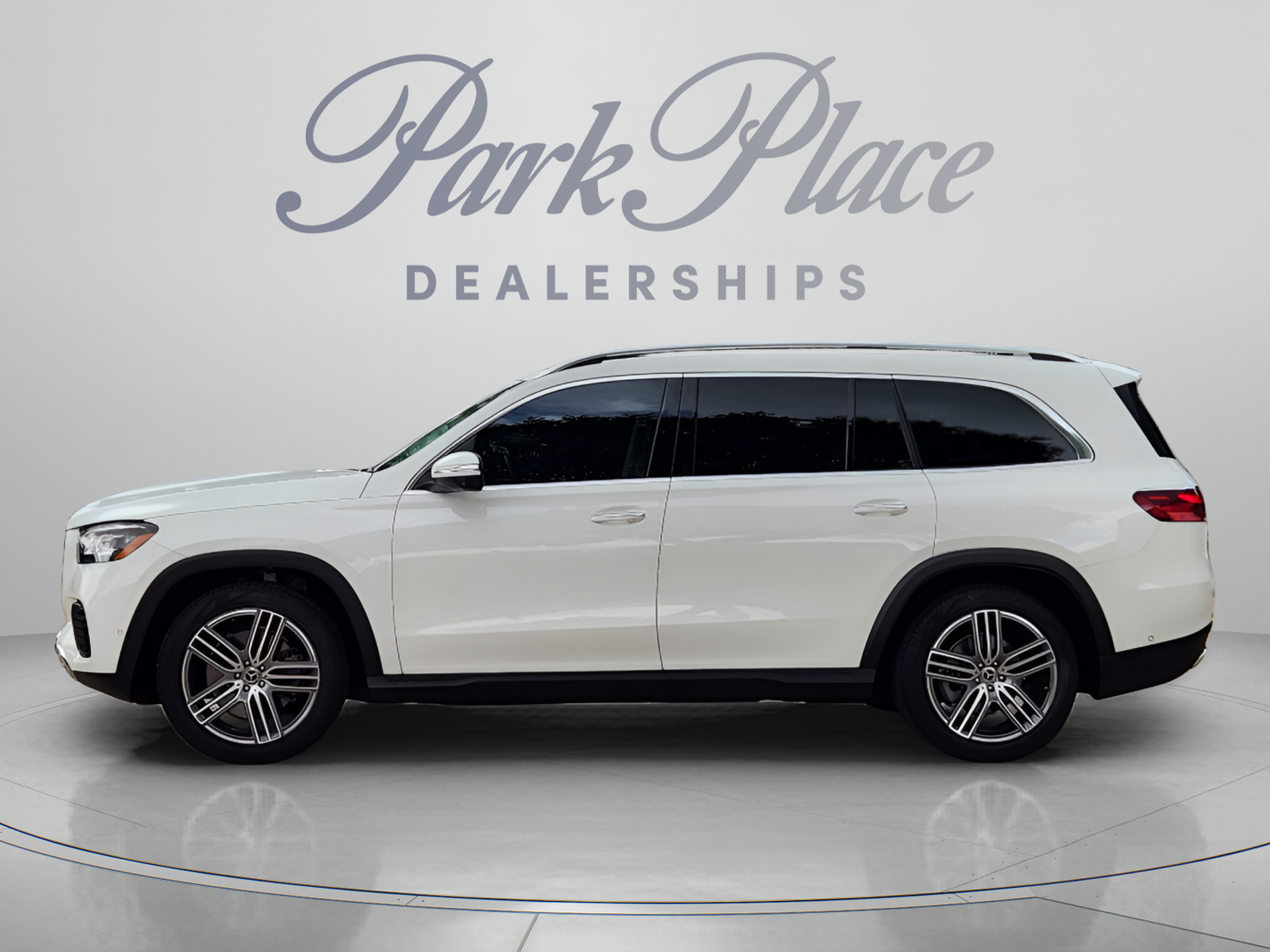 Certified 2025 Mercedes-Benz GLS 450 4MATIC video 2