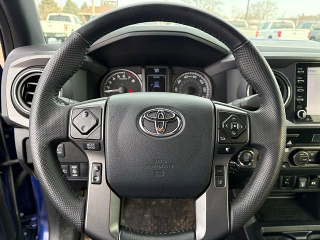 Used 2023 Toyota Tacoma TRD Sport w/ Advanced Technology Package image 12