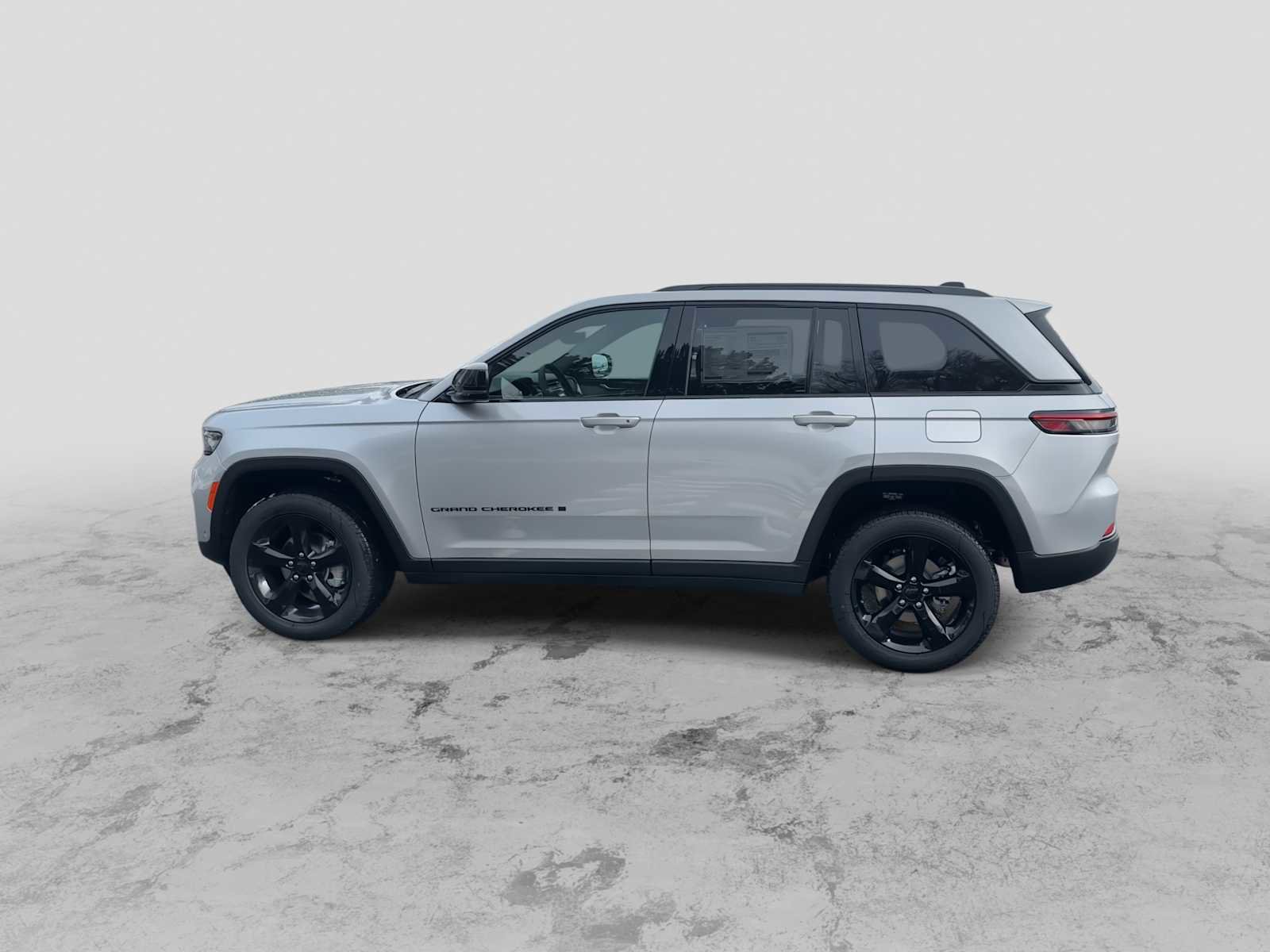 New 2025 Jeep Grand Cherokee Limited image 5