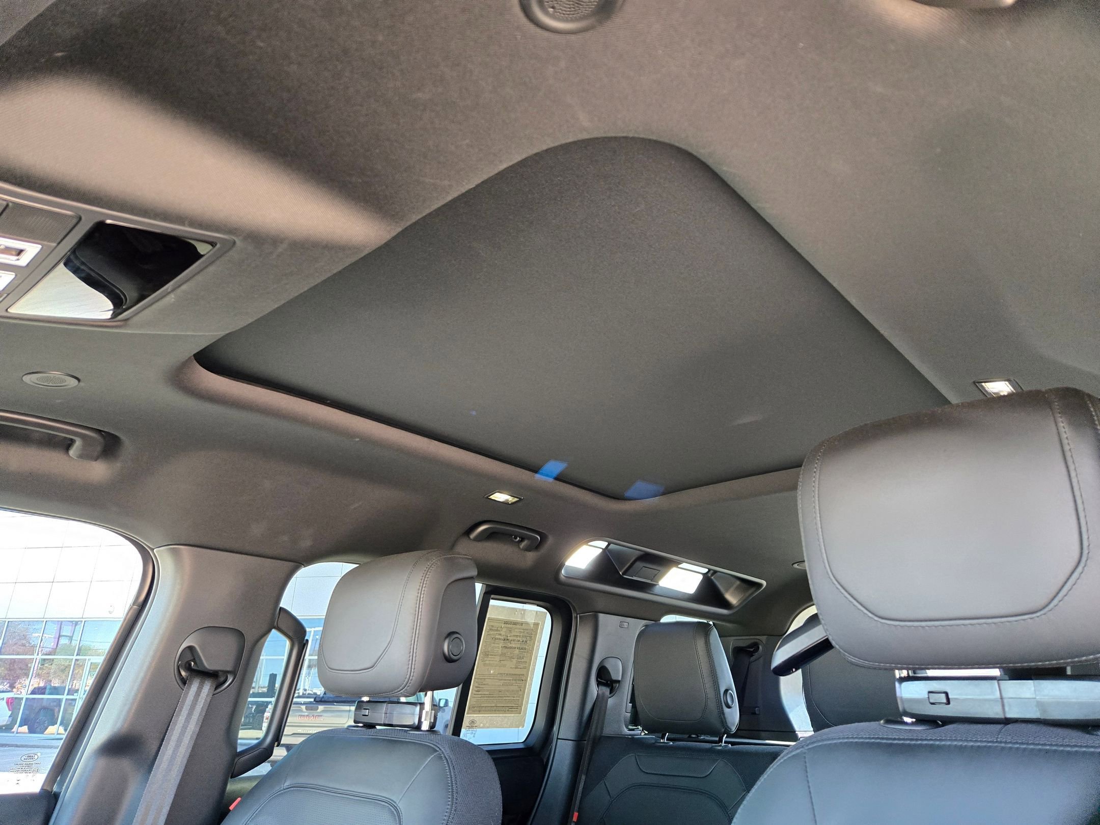 Used 2024 Land Rover Defender 110 X image 14