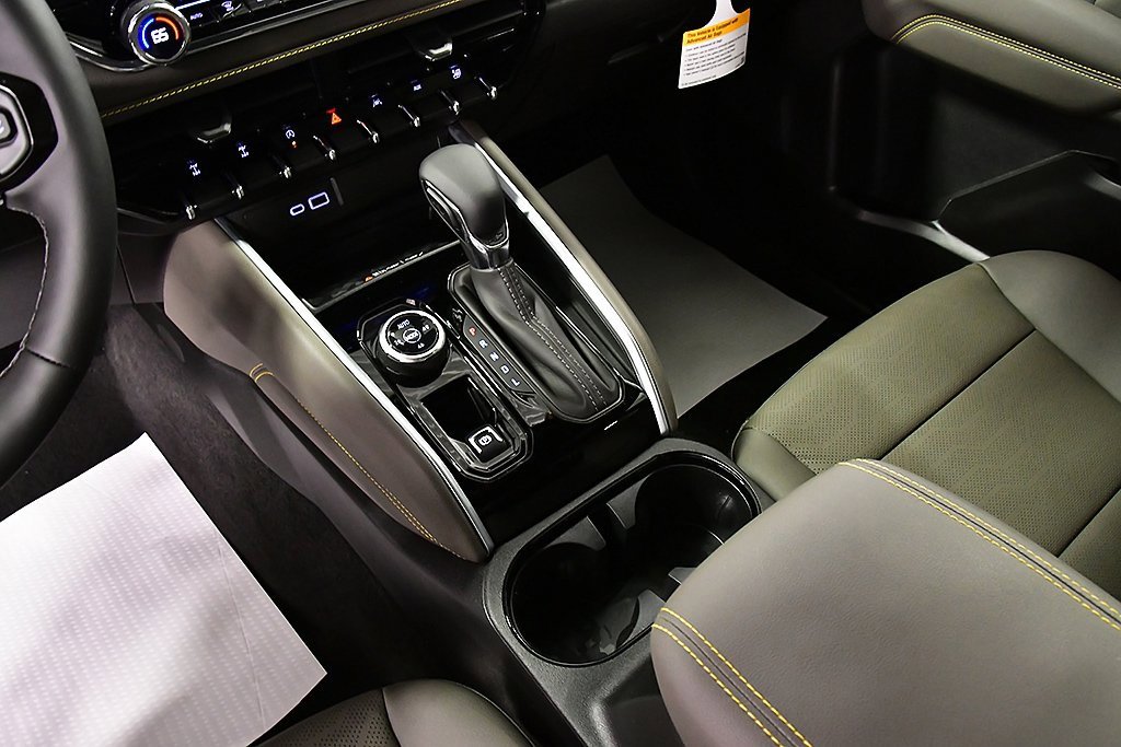 New 2026 Chevrolet Colorado ZR2 w/ Technology Package image 25