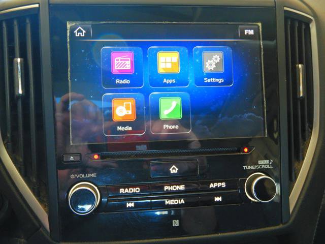 Used 2017 Subaru Impreza 2.0i Limited w/ Moonroof/BSD & Rcta/Eyesight image 18