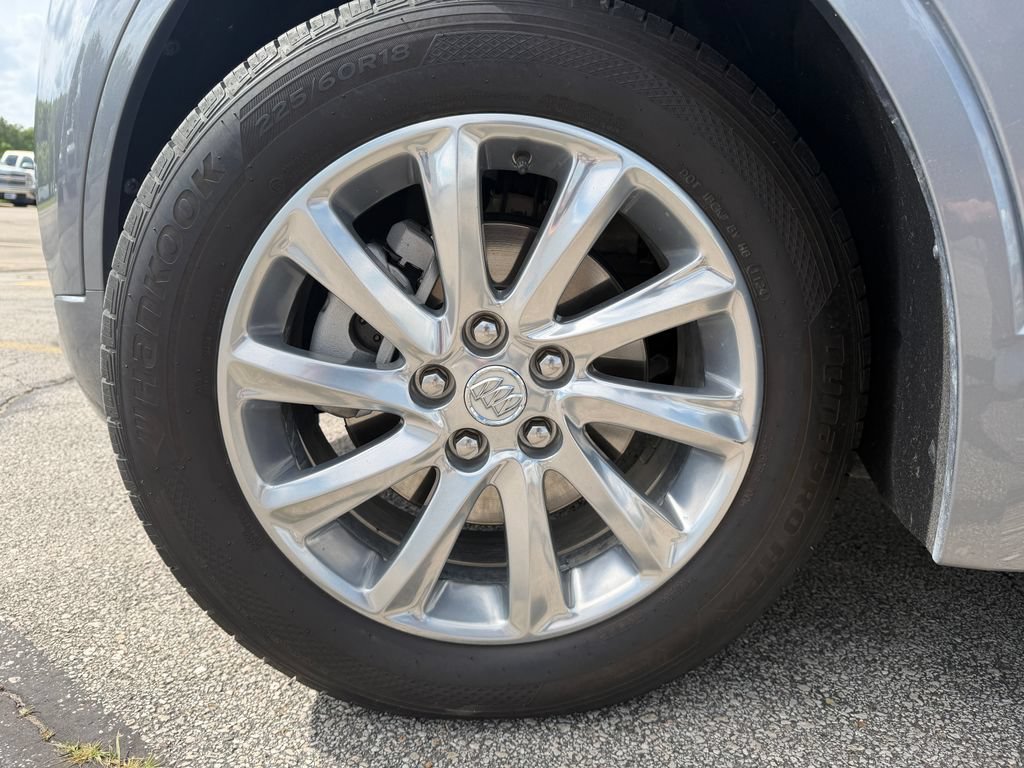 Used 2020 Buick Envision Essence AWD/4WD image 36