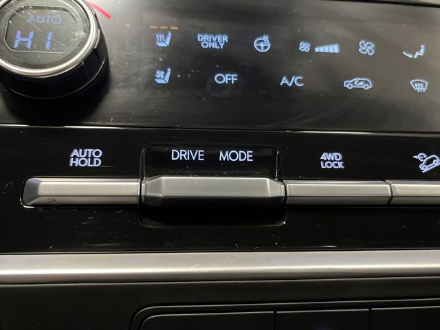 Used 2025 Hyundai Santa Fe Limited image 26