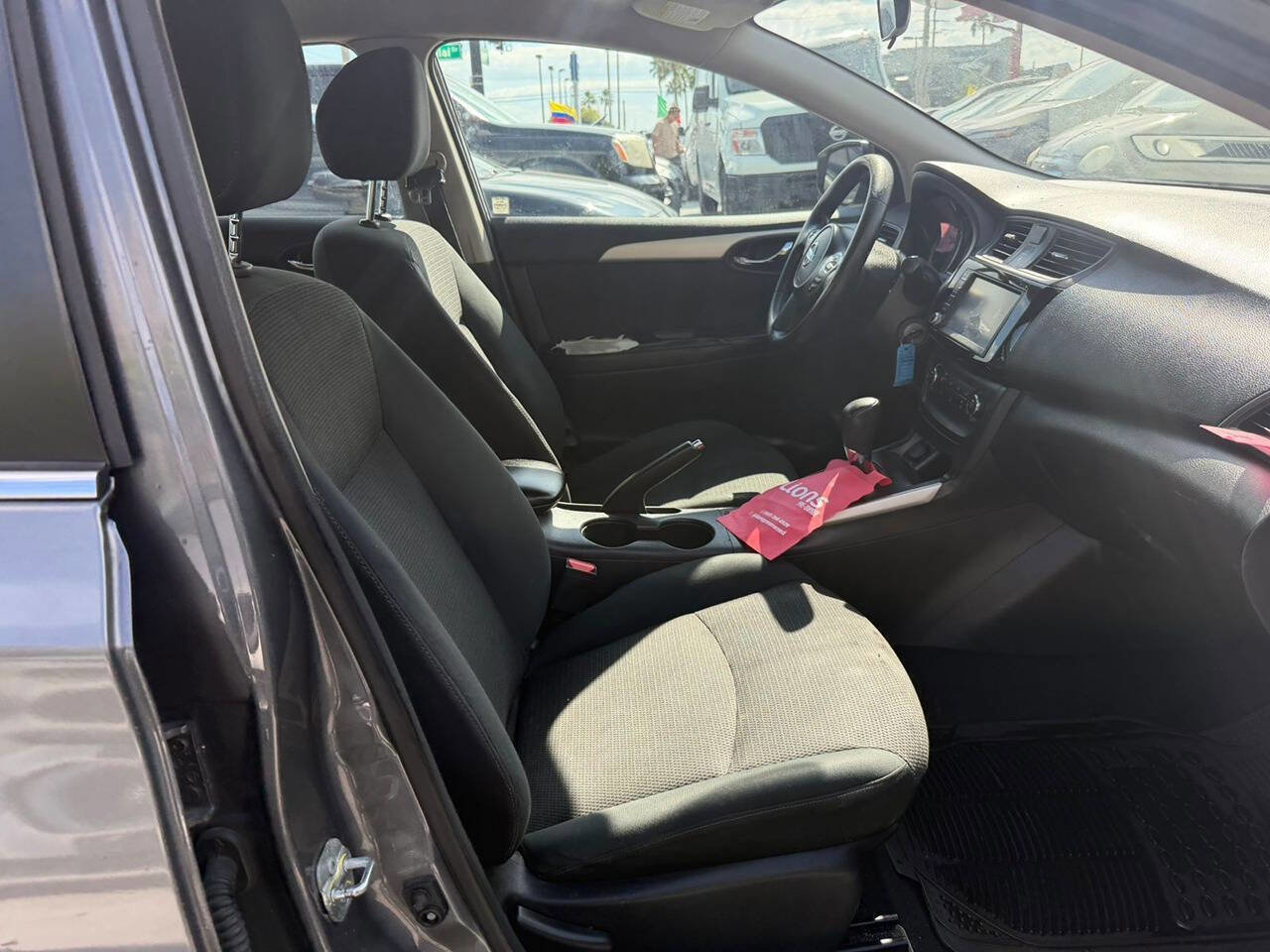 Used 2019 Nissan Sentra S image 16