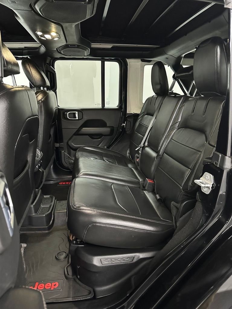 Used 2021 Jeep Wrangler Unlimited Sahara w/ Cold Weather Group image 31