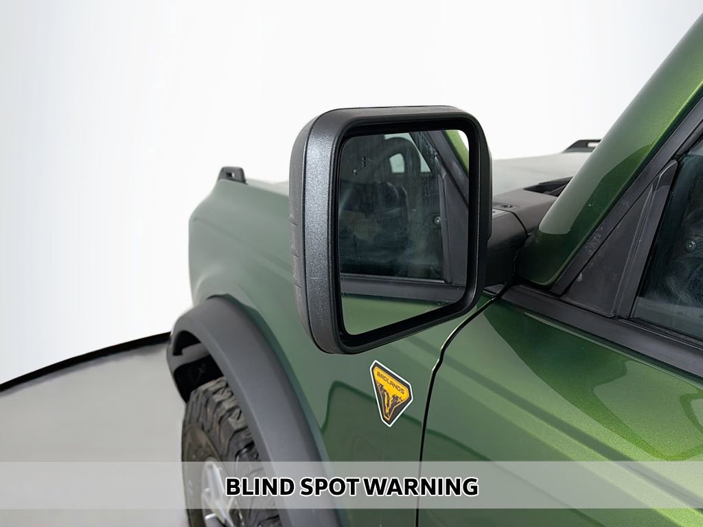 Used 2025 Ford Bronco Badlands image 5