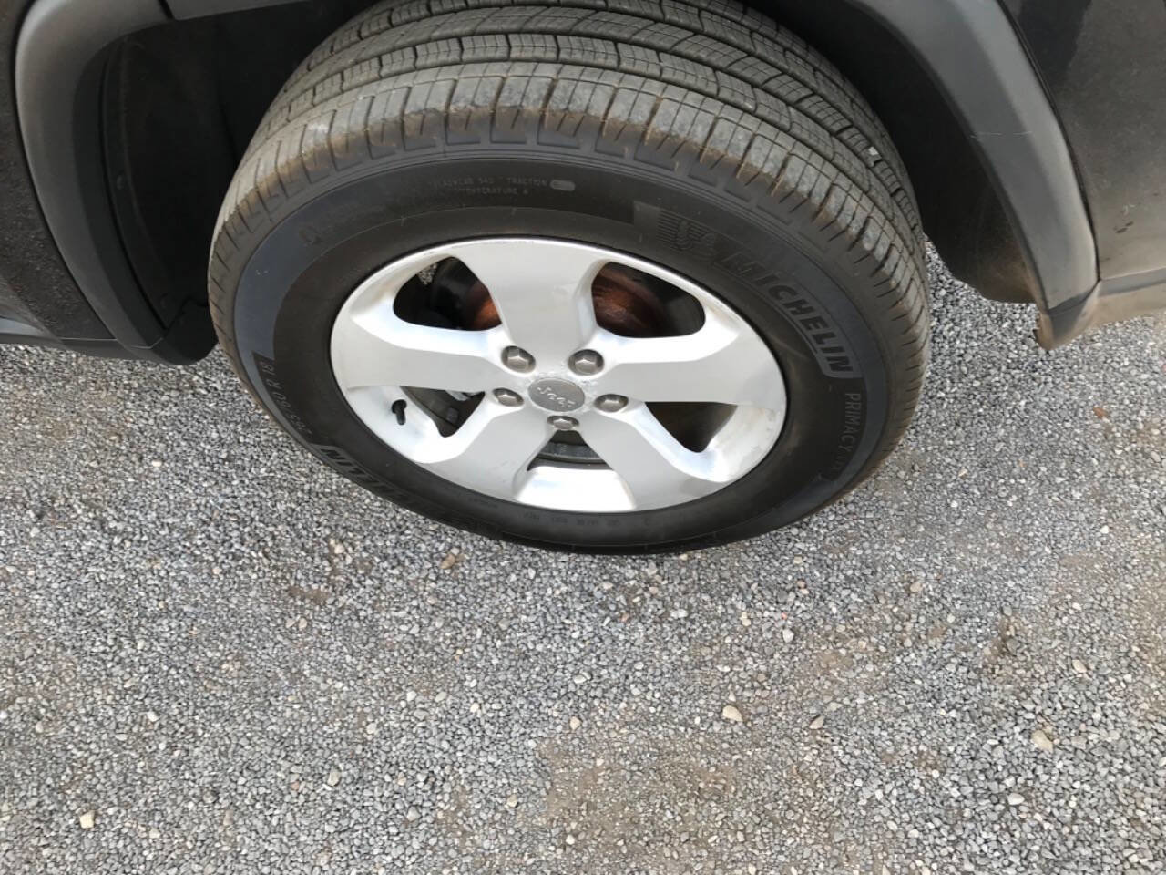 Used 2013 Jeep Grand Cherokee Laredo image 35