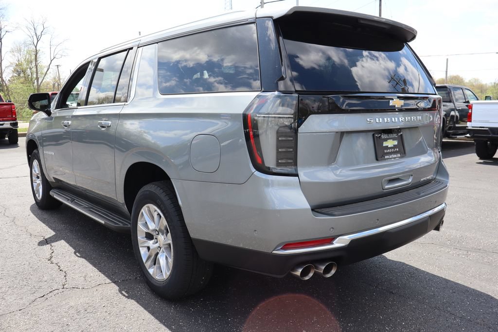 New 2026 Chevrolet Suburban Premier AWD/4WD image 3