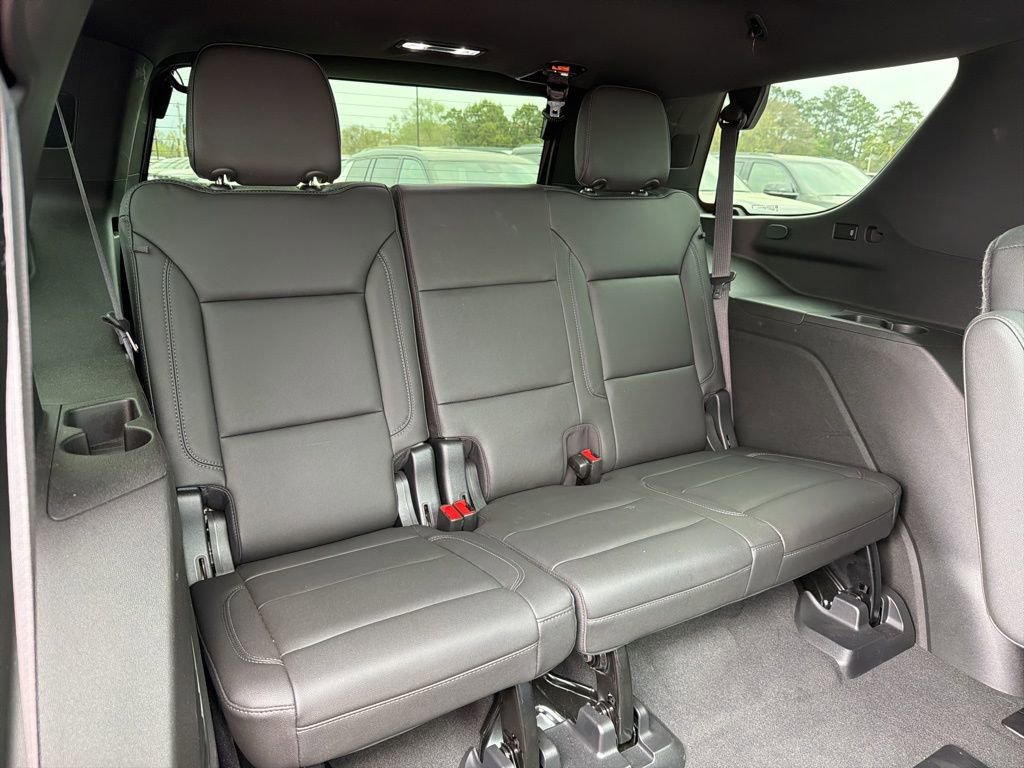 Used 2021 Chevrolet Tahoe Z71 w/ Rear Media and Nav Package image 19