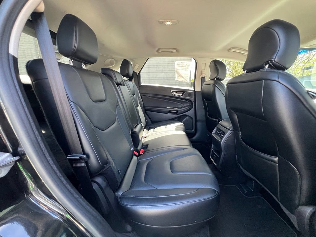 Used 2015 Ford Edge Titanium AWD/4WD image 19