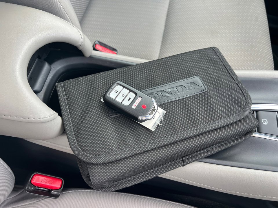 Used 2017 Honda HR-V EX image 37