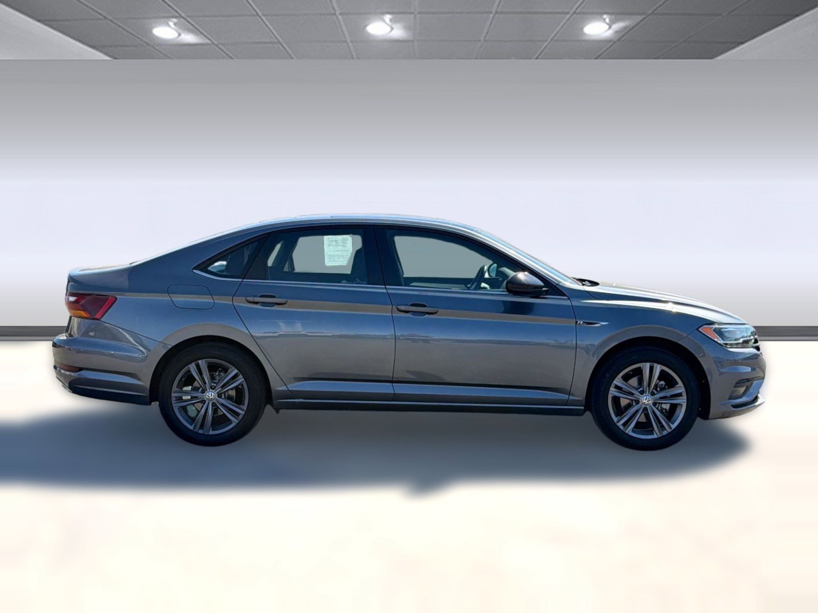 Used 2019 Volkswagen Jetta R-Line w/ R-Line Cold Weather Package image 8