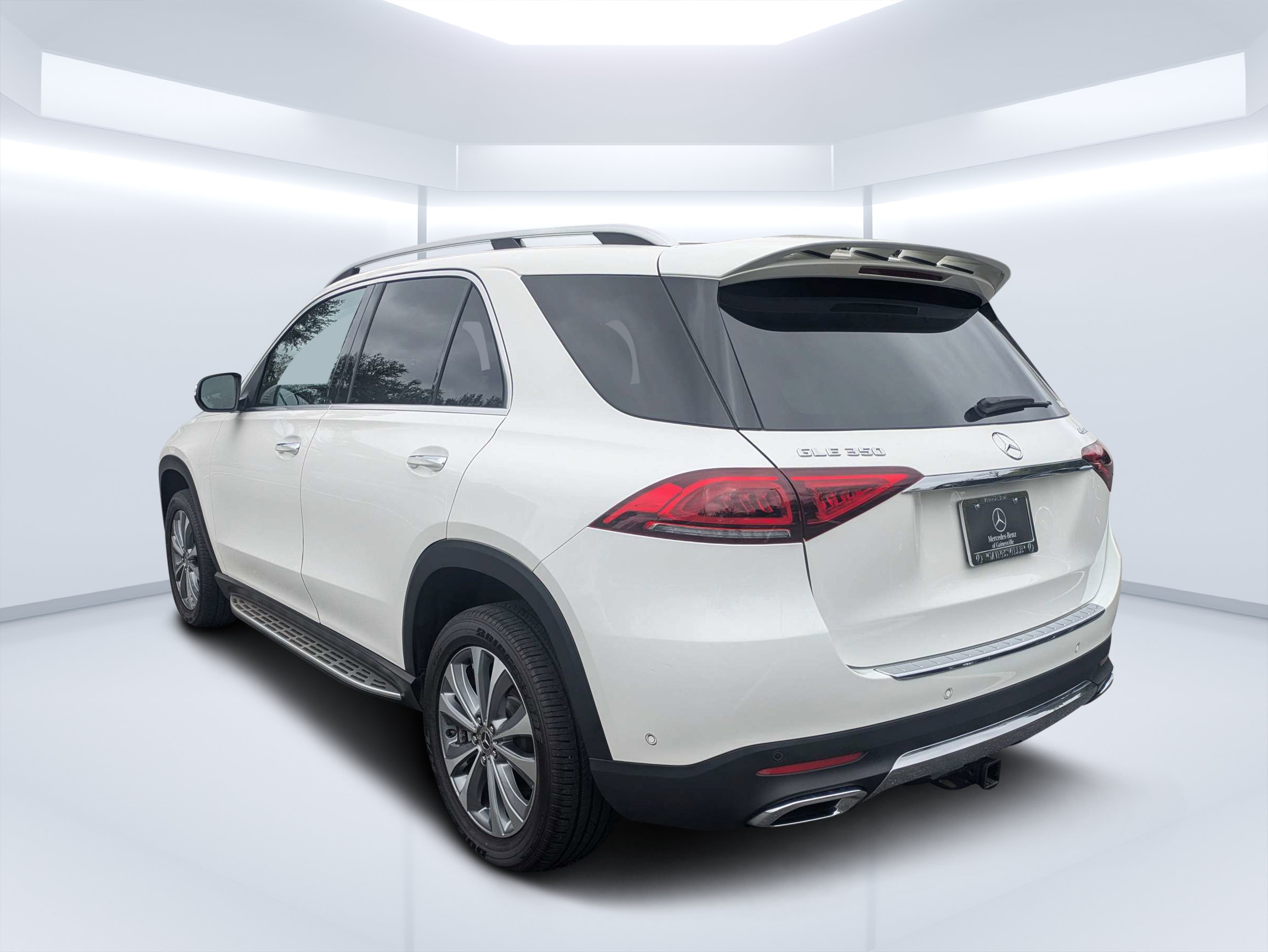 Used 2021 Mercedes-Benz GLE 350 4MATIC image 5