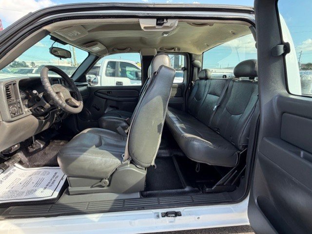 Used 2006 GMC Sierra 1500 W/T image 13