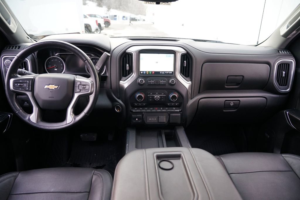 Used 2020 Chevrolet Silverado 1500 LTZ w/ LTZ Premium Package image 27