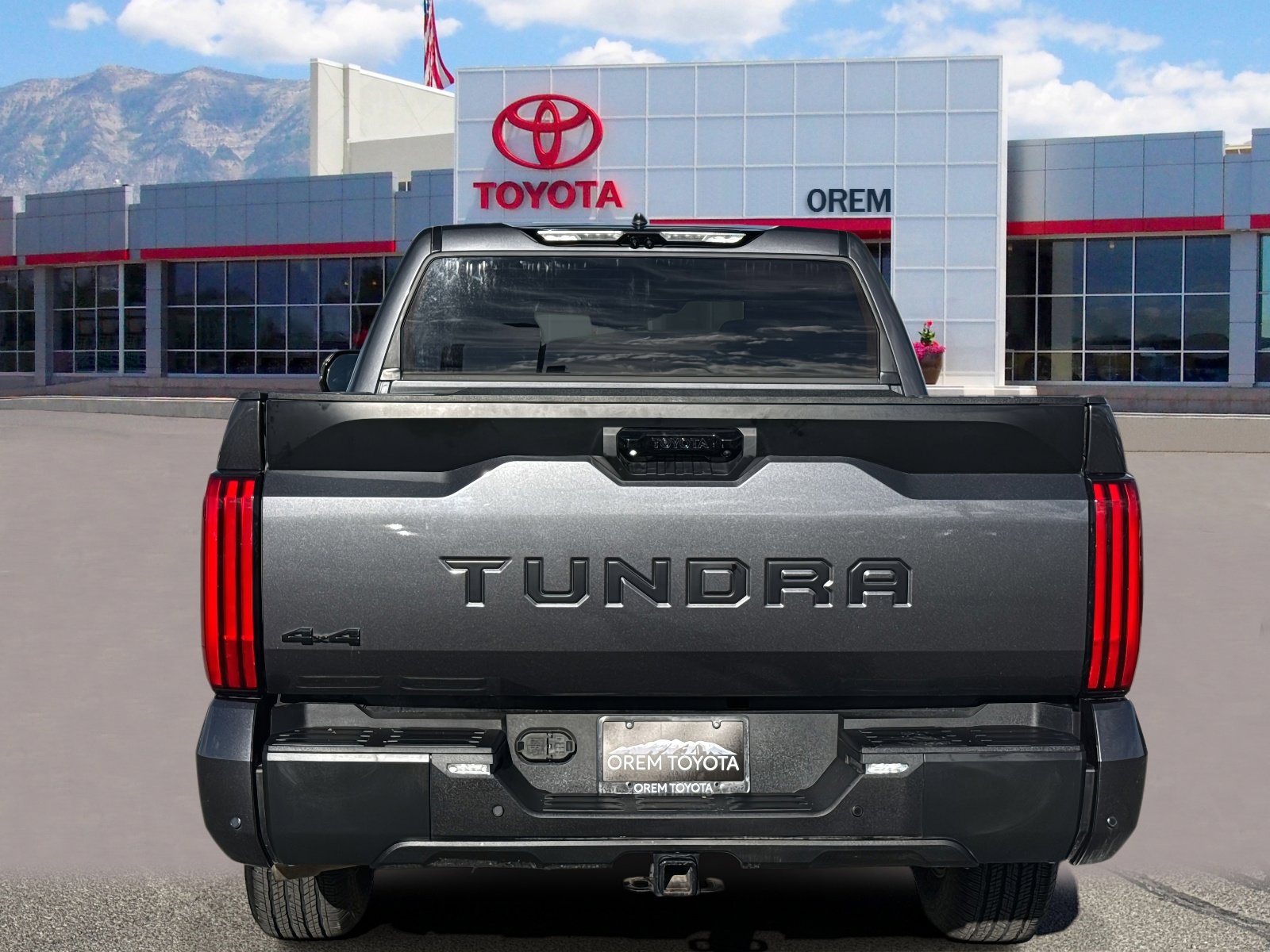Used 2024 Toyota Tundra SR5 w/ Advanced Technology Package image 4
