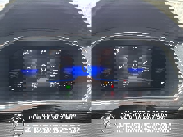 Used 2022 Volkswagen Tiguan SE R-Line image 27