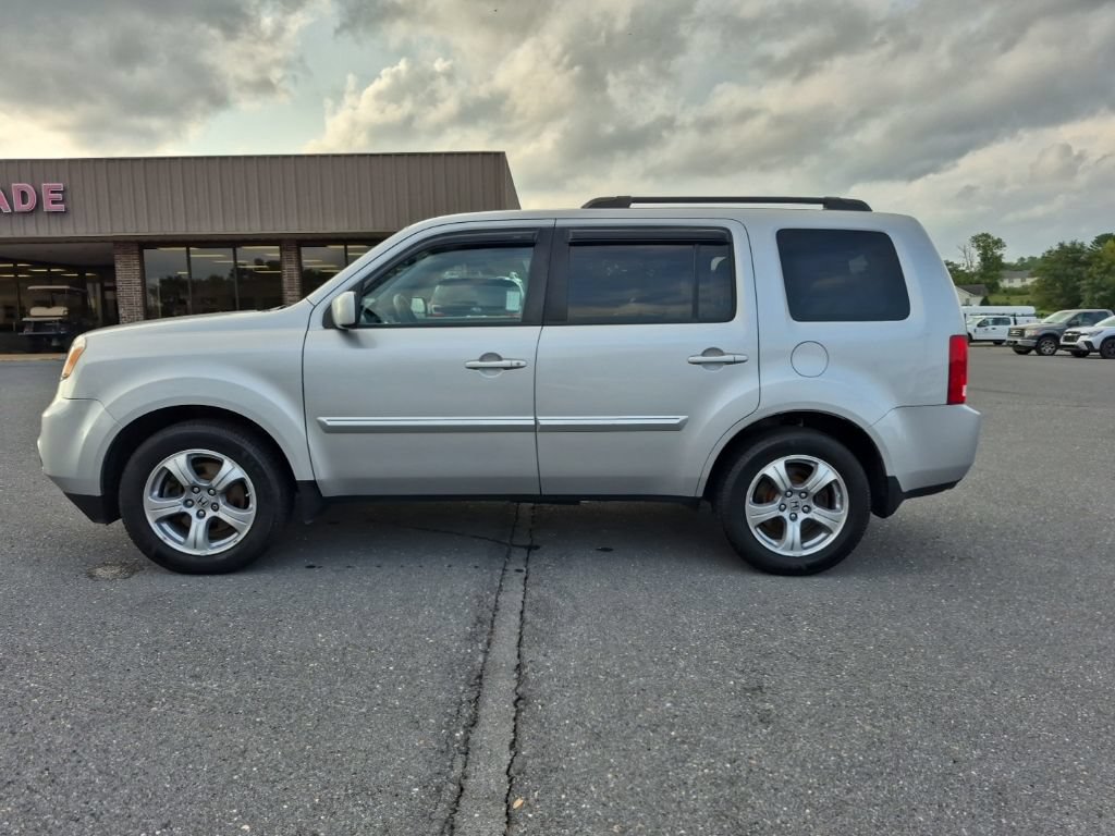Used 2014 Honda Pilot EX image 2