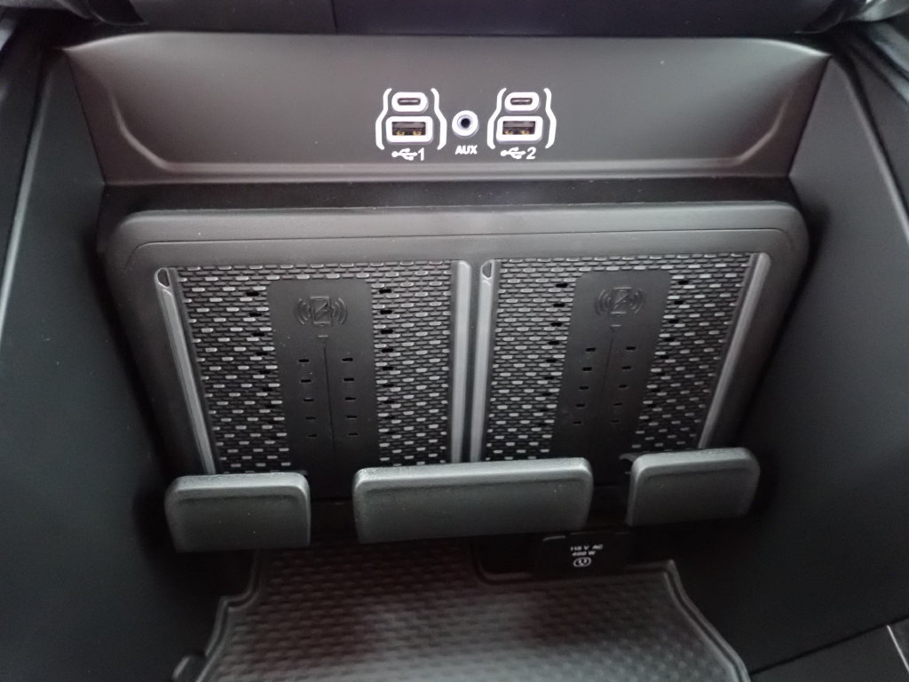 New 2027 RAM 2500 Laramie w/ Night Edition AWD/4WD image 8