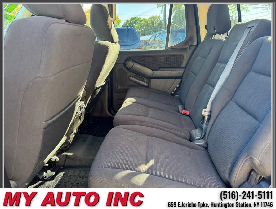 Used 2010 Ford Explorer Sport Trac XLT image 32
