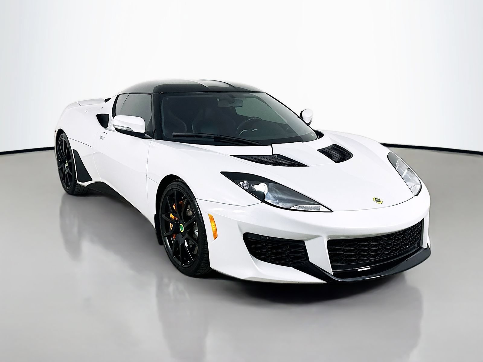 Used 2018 Lotus Evora 400 RWD image 3