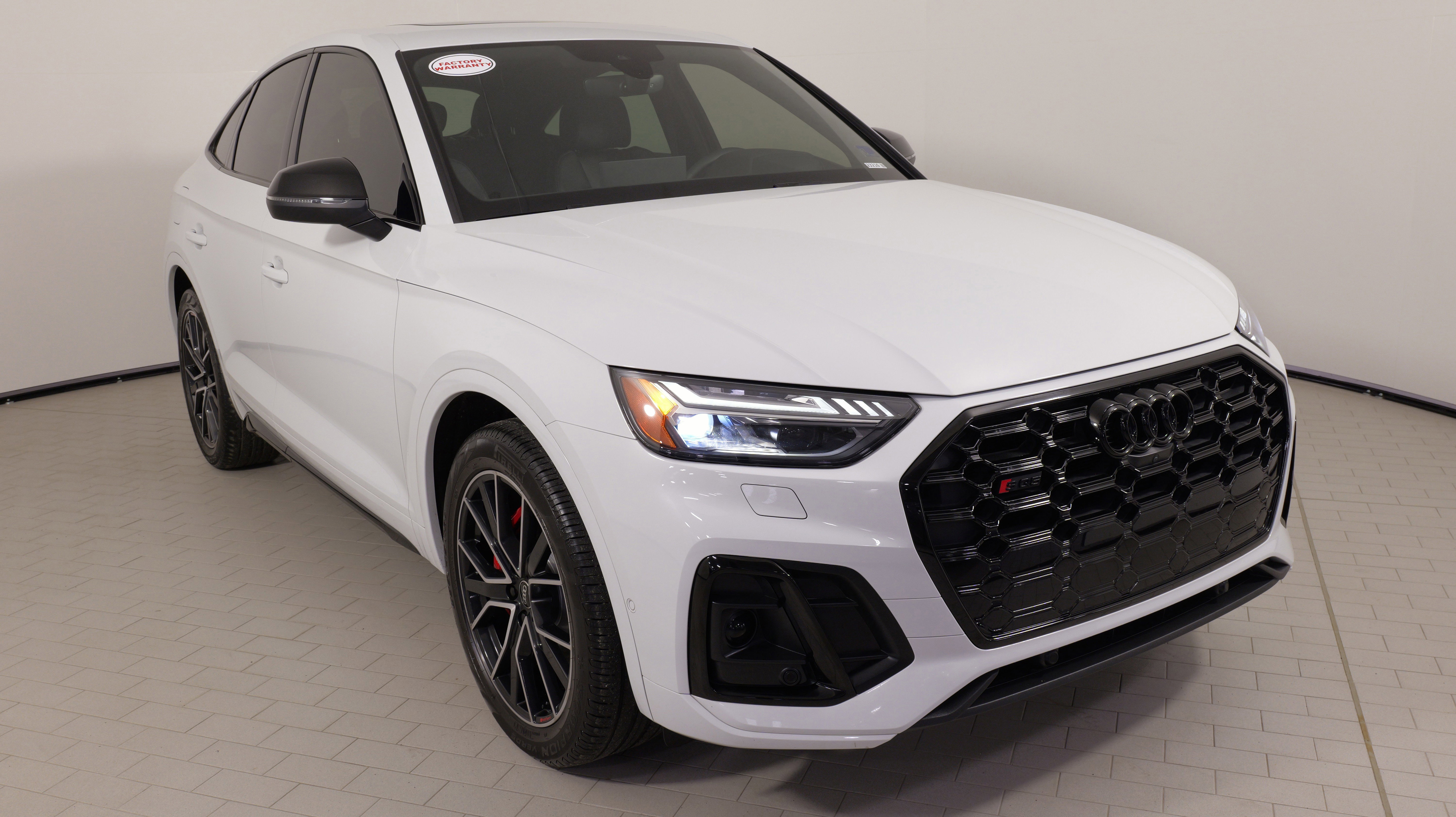 Used 2023 Audi SQ5 Prestige image 6