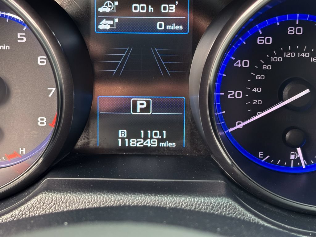 Used 2015 Subaru Outback 3.6R Limited AWD/4WD image 32