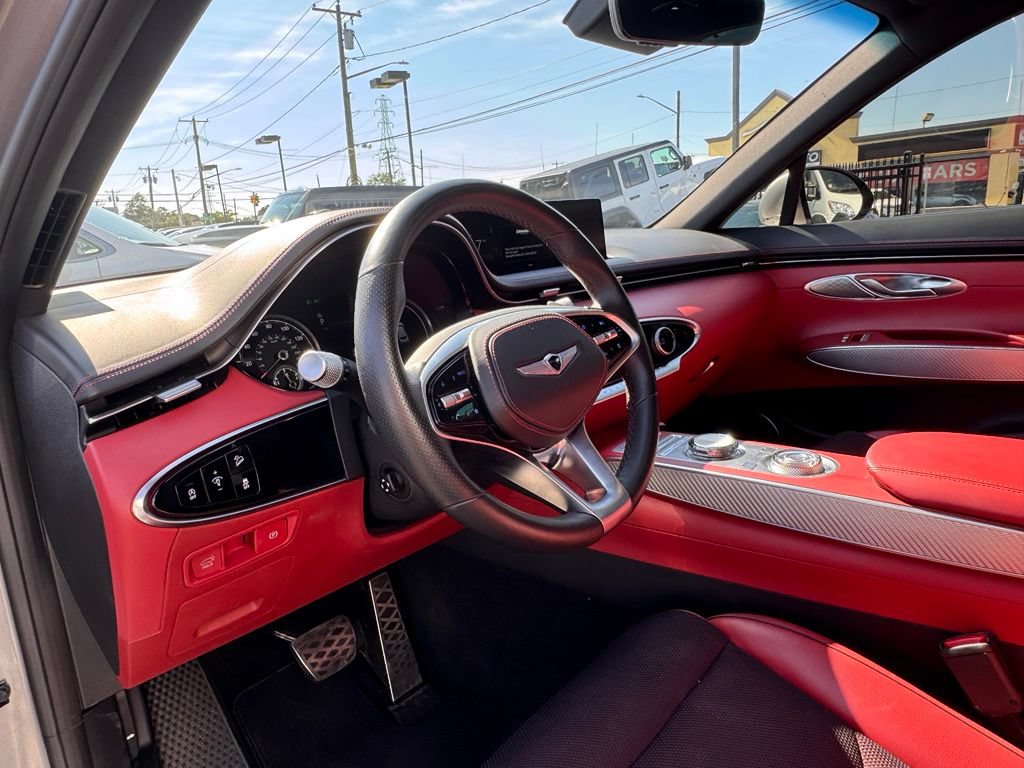 Used 2022 Genesis GV70 2.5T w/ Sport Prestige Package AWD/4WD image 12