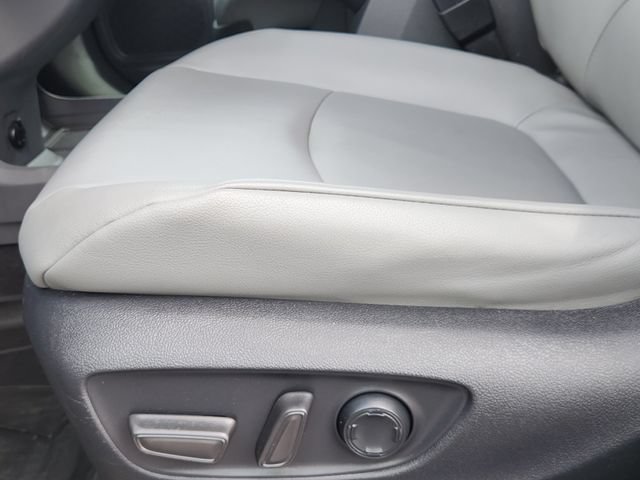Certified 2022 Toyota Sienna XLE FWD image 18