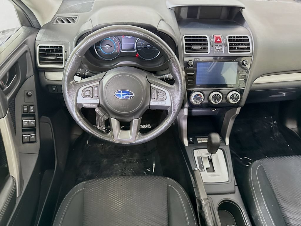 Used 2017 Subaru Forester 2.5i Premium AWD/4WD image 3