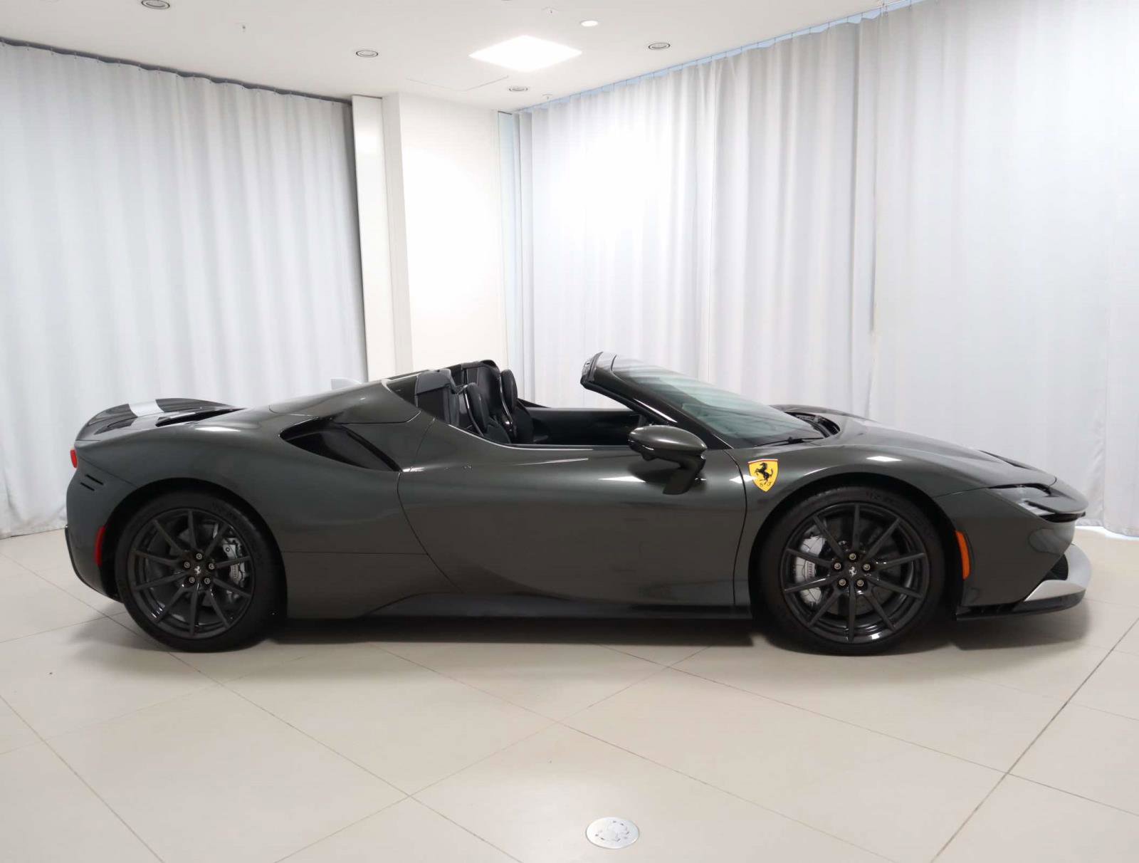 Certified 2022 Ferrari SF90 Spider Convertible AWD image 8