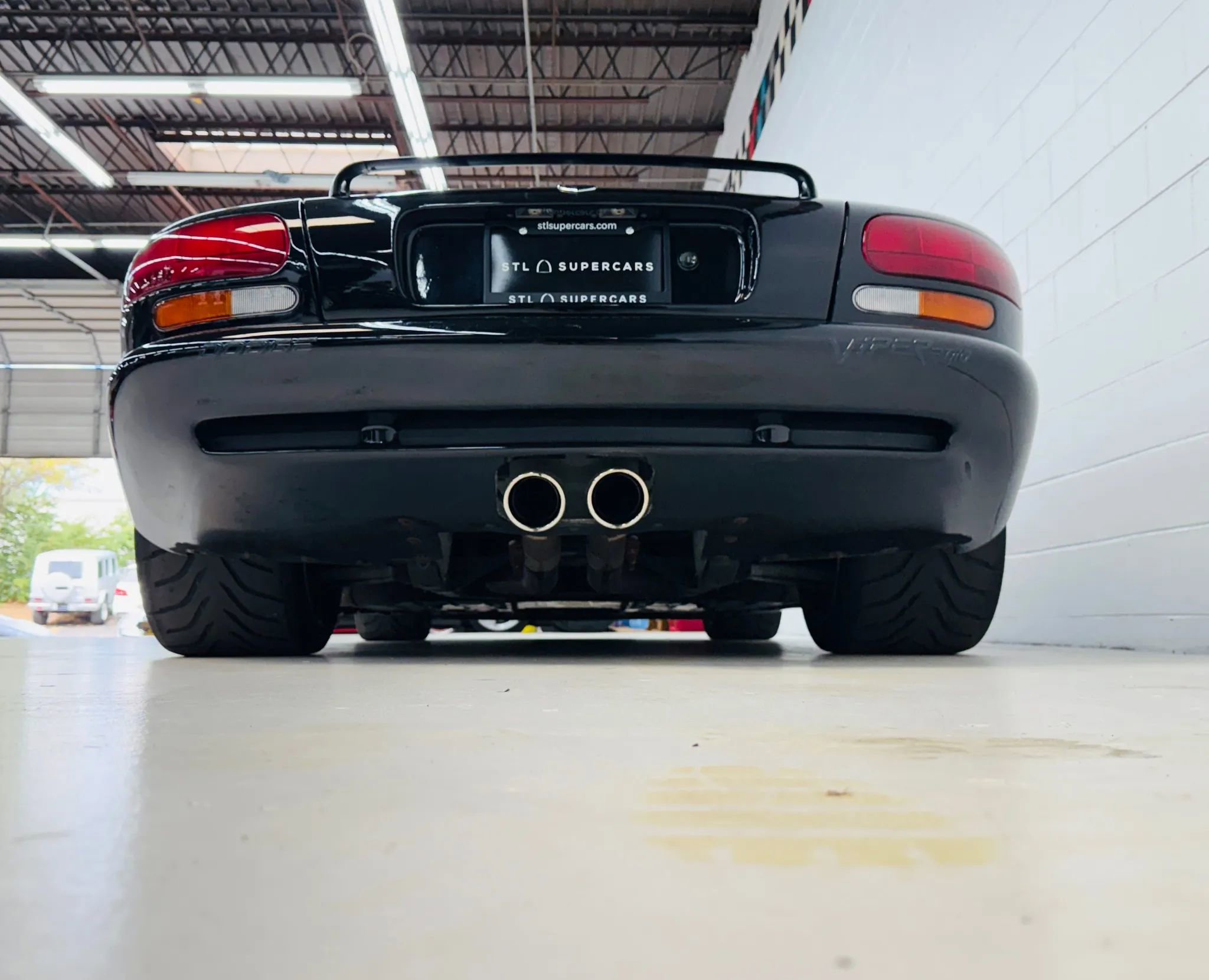 Used 2000 Dodge Viper RT/10 image 27
