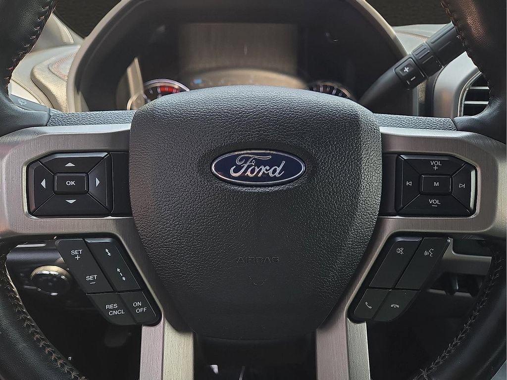 Used 2019 Ford F350 Platinum w/ Platinum Ultimate Package AWD/4WD image 19