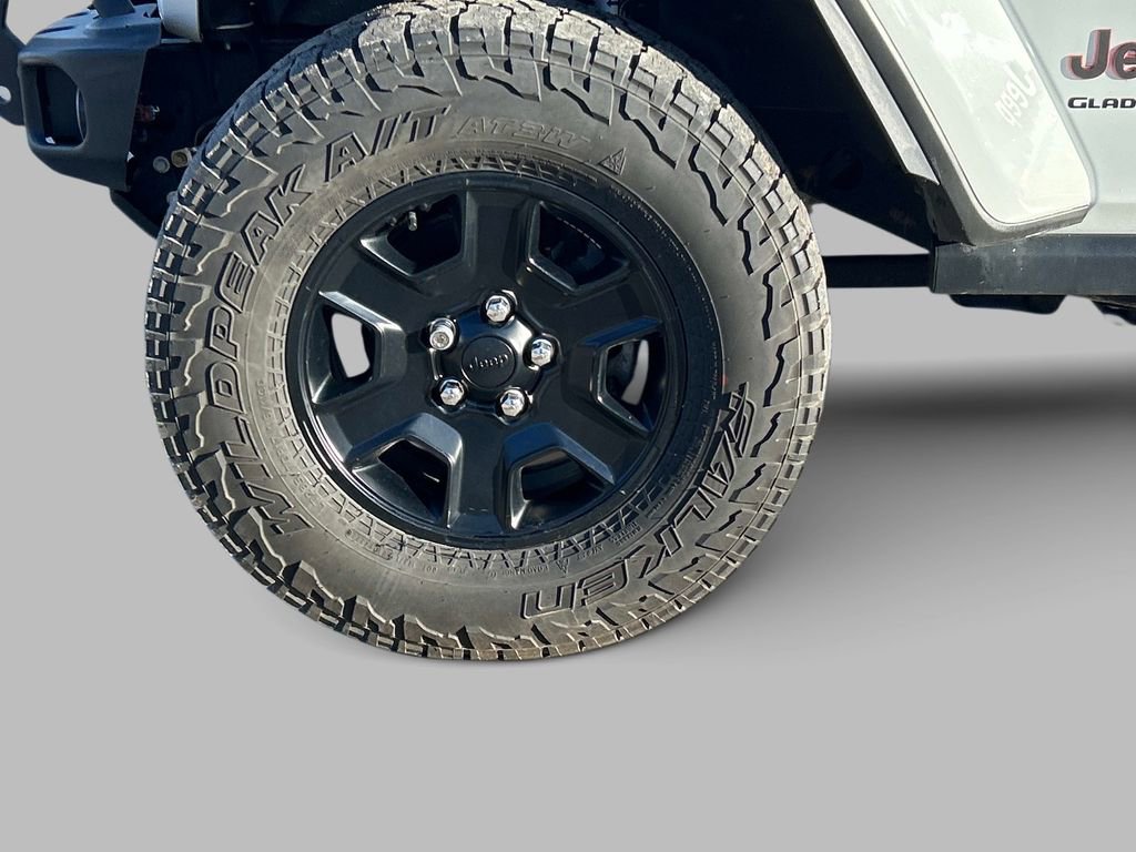 Used 2023 Jeep Gladiator Mojave w/ LED Lighting Group image 9