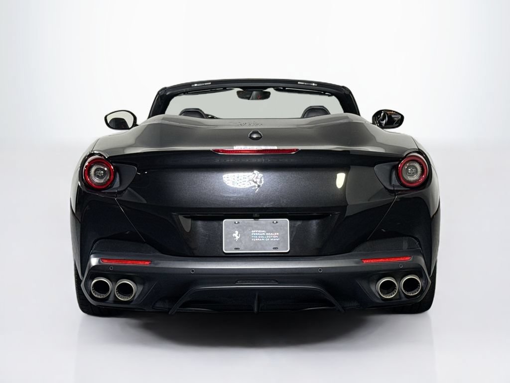 Used 2019 Ferrari Portofino RWD image 8