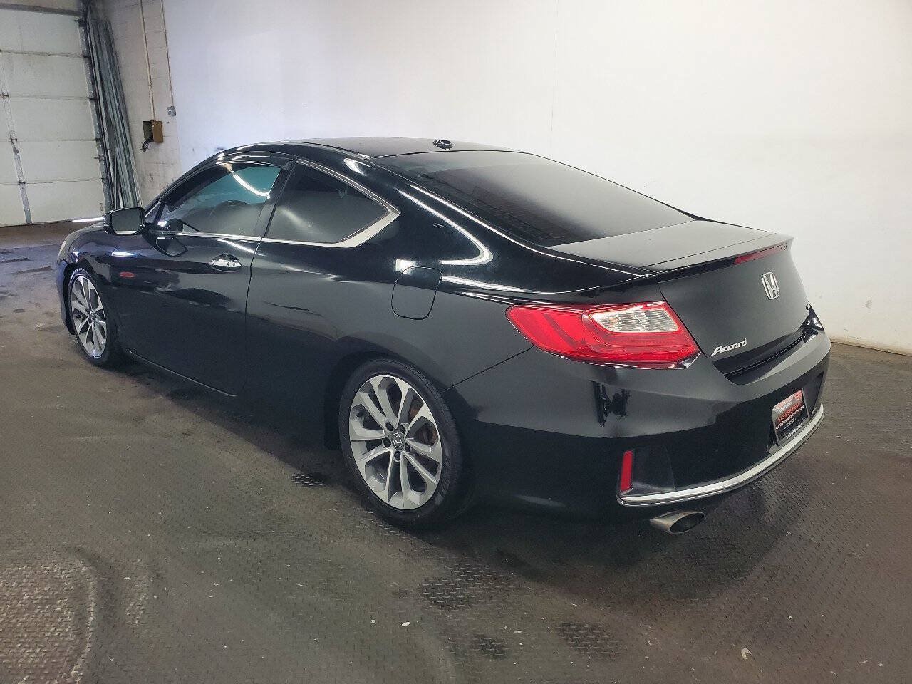 Used 2015 Honda Accord EX-L image 5