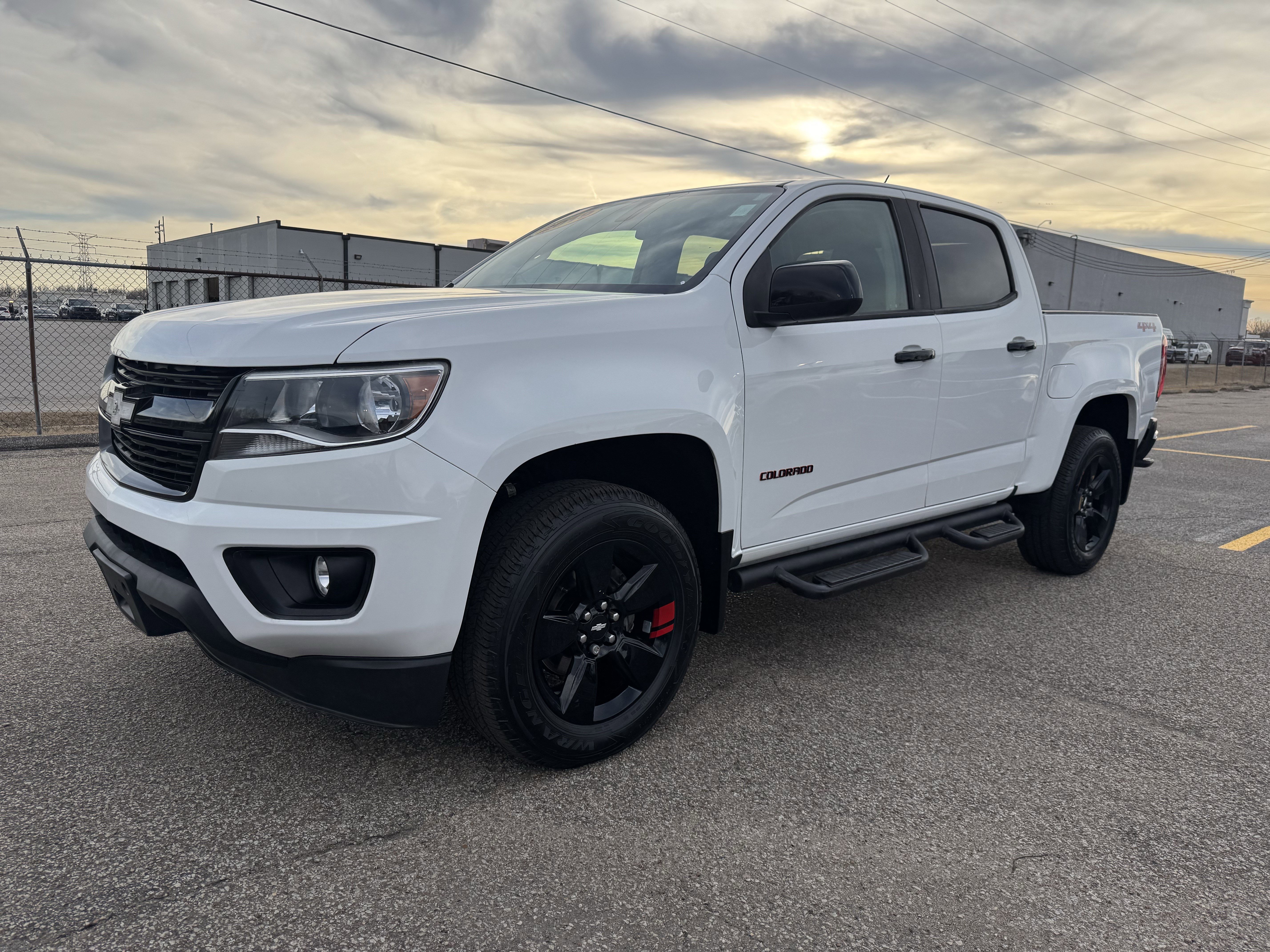 Used 2019 Chevrolet Colorado LT w/ Redline Special Edition