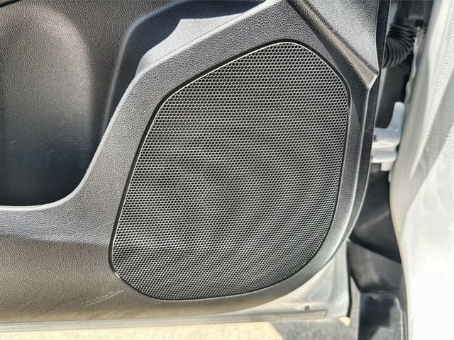 Used 2025 Chevrolet Trax LT FWD image 22