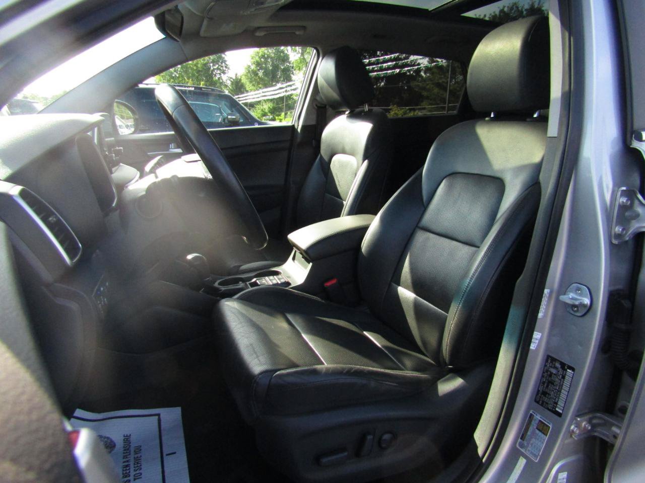 Used 2020 Hyundai Tucson Ultimate w/ Cargo Package AWD/4WD image 13