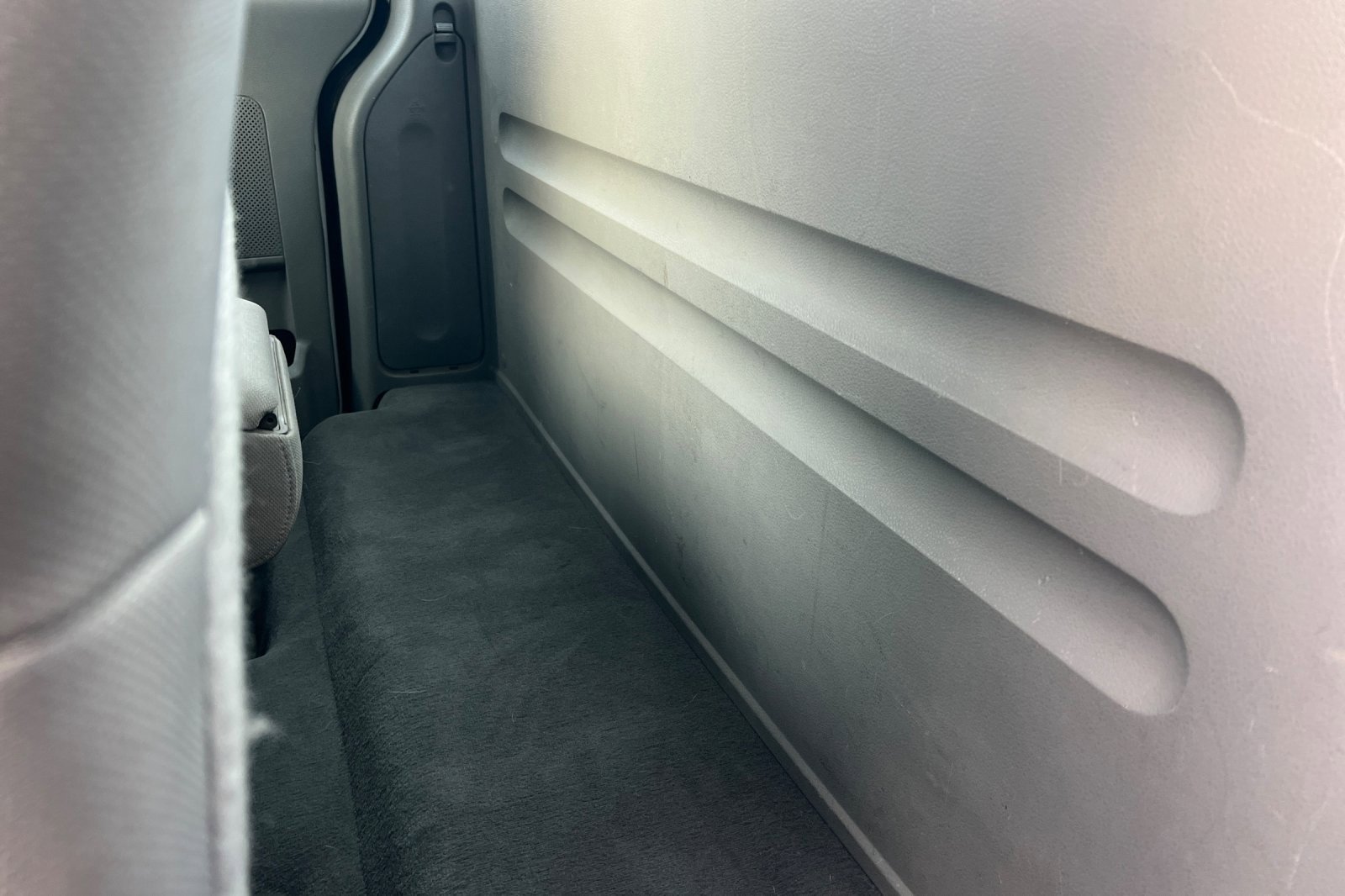 Used 2004 Ford F150 STX image 12