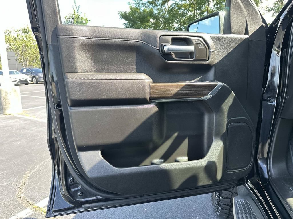 Used 2021 Chevrolet Silverado 1500 LT w/ Bed Protection Package AWD/4WD image 22