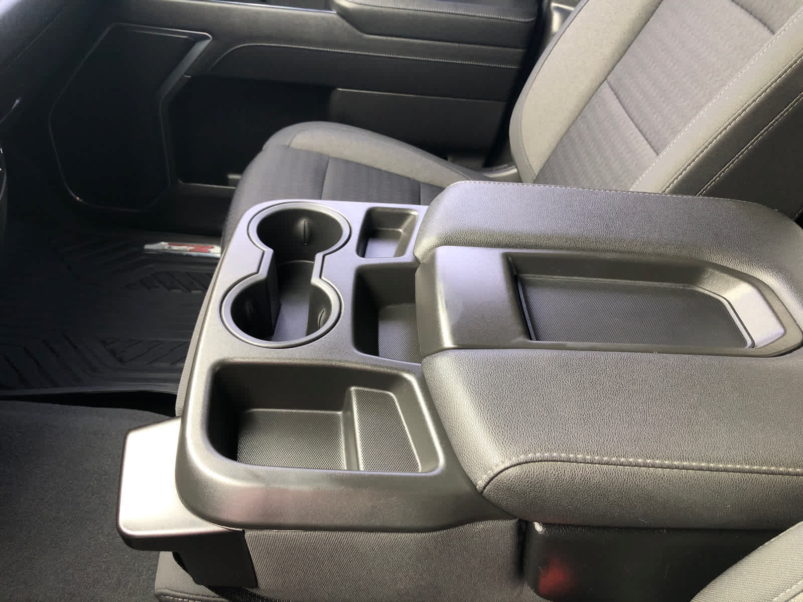 Used 2022 Chevrolet Silverado 1500 RST AWD/4WD image 12