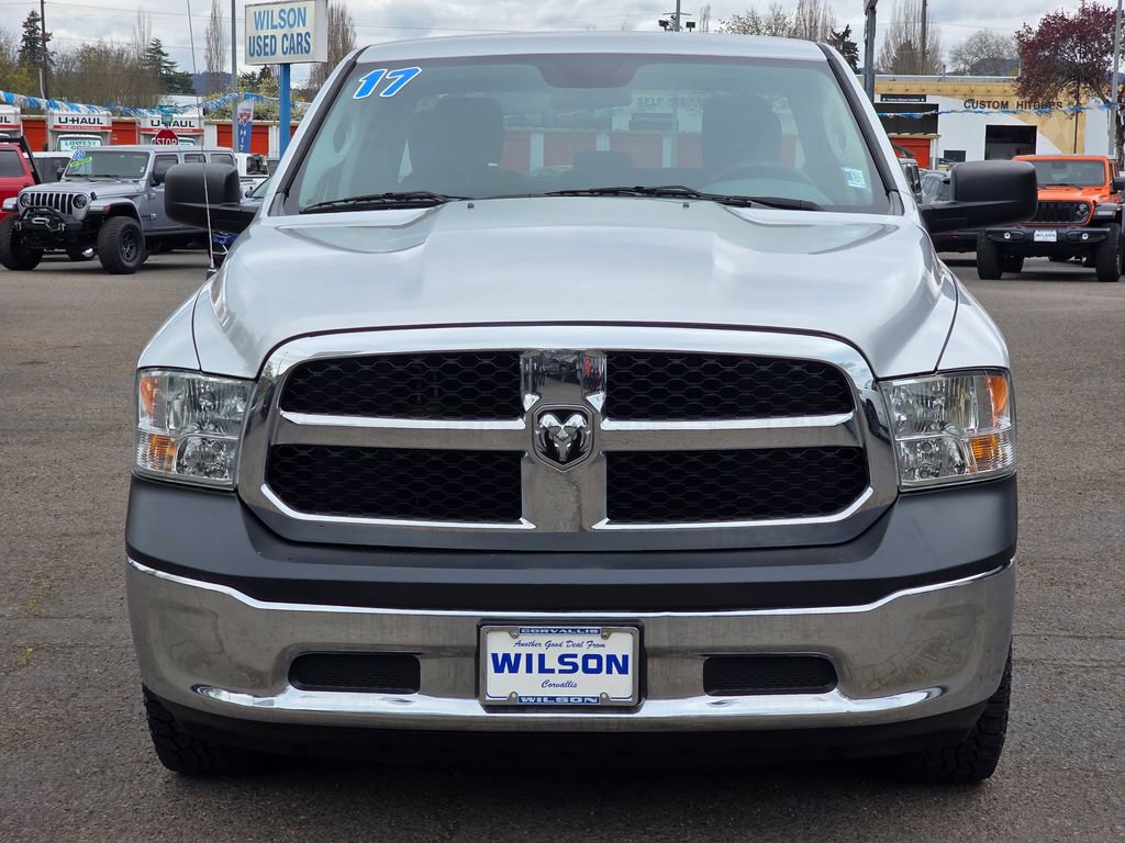 Used 2017 RAM 1500 ST w/ SXT Appearance Group AWD/4WD image 6