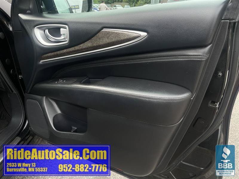 Used 2013 INFINITI JX35 AWD w/ Premium Pkg image 14