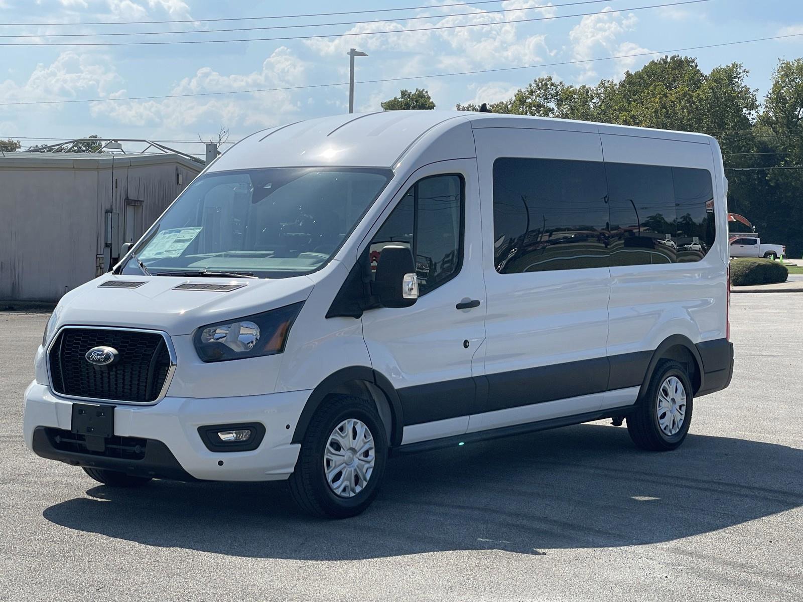 New 2025 Ford Transit 350 XLT image 3
