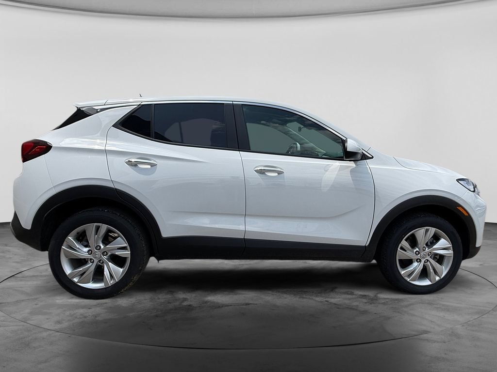 Used 2026 Buick Encore GX Preferred AWD/4WD image 11