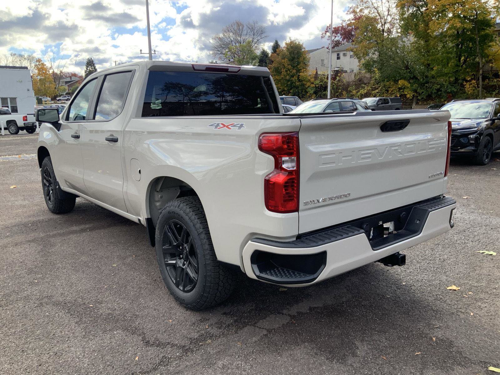 New 2026 Chevrolet Silverado 1500 Custom AWD/4WD image 5